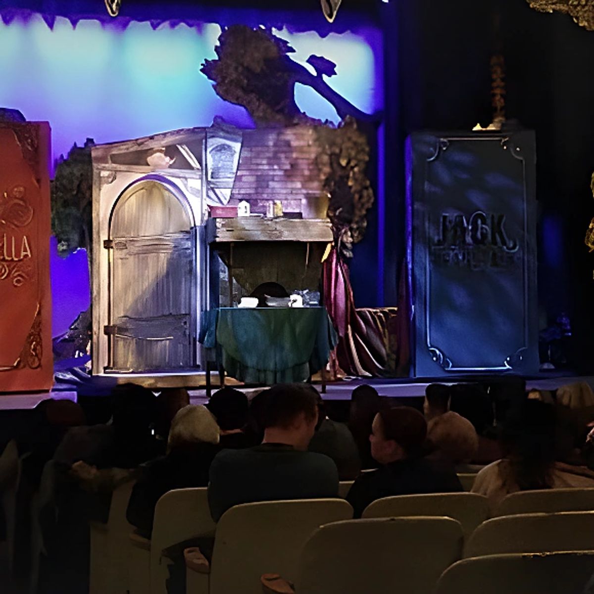 30 Row Boxes Ken Y Elizabeth Tickets - Fri, Oct 23, 2026